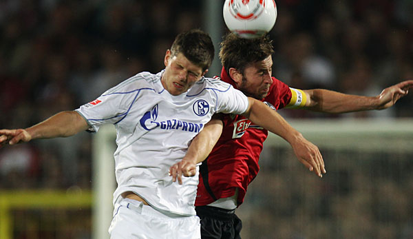 http://www.spox.com/de/1009/Bilder/600/huntelaar-freiburg-600.jpg