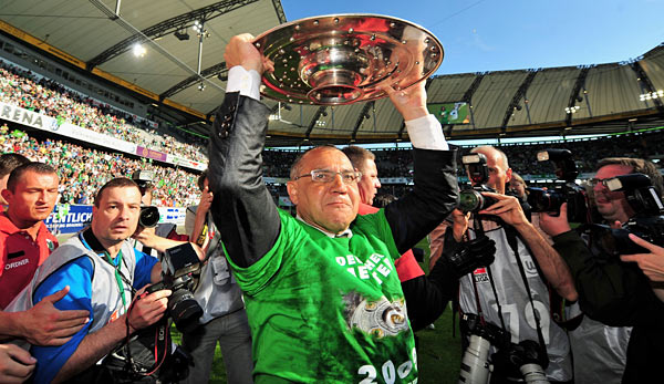 http://www.spox.com/de/1103/Bilder/magath-wolfsburg-600.jpg