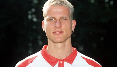 Carsten Janckers erste Station im bezahlten Fußball war der 1.