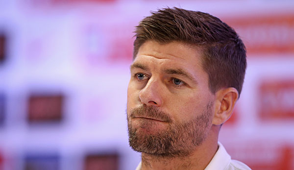 <b>Steven Gerrard</b> unterlief der entscheidende Fehler gegen Uruguay - steven-gerrard2-600