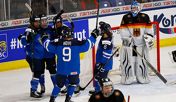 Eishockey-Frauen-WM: Deutschland unterliegt Finnland im ...