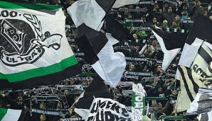 Einige Gladbach-Fans sind in Berlin mit Fäkalien beworfen worden.