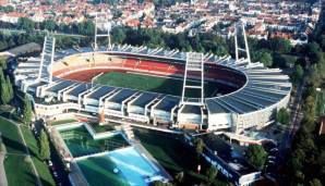 Der erste Vorläufer des Weserstadions, ein Sportplatz mit Holztribüne, wurde bereits 1909 erbaut. Seit 1947 trägt es den Namen Weserstadion und ist das Wohnzimmer von Werder Bremen. Zuletzt wurde das Stadion 2011 für rund 75 Mio. Euro renoviert.