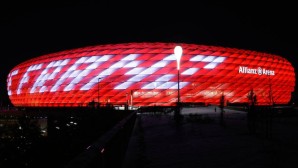 In der Allianz Arena in München wird am Freitag die Gedenkfeier zu Ehren von Franz Beckenbauer abgehalten.