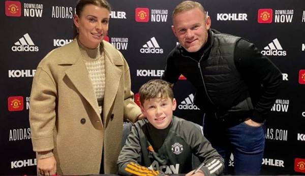 Wayne Rooneys Sohn Unterschreibt Bei Manchester United