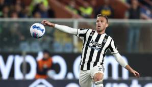 ARTHUR MELO: Der Mittelfeldspieler geht auf Leihbasis zum FC Liverpool. Eine Kaufoption haben die Reds zunächst verneint. Die Veröffentlichungen von Juventus Turin zeigen aber: Es gibt eine, die bei 37,5 Millionen Euro liegt.