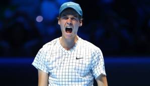 Tennis-Toptalent Jannik Sinner hat die italienischen Fans bei den ATP Finals den Ausfall von Matteo Berrettini schnell vergessen lassen.