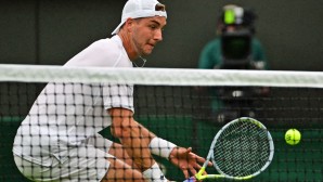 struff-wimbledon-1600