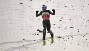 Der Pole Kamil Stoch führt vor dem Finale in Bischofshofen die Vierschanzentournee an.