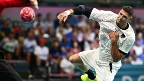 Für Sebastian Heymann geht es heute mit der deutschen Handball-Nationalmannschaft um den Einzug ins olympische Halbfinale.