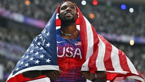 noah-lyles-us-flagge-1200