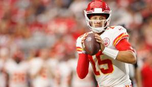 3. PATRICK MAHOMES - Quarterback, Kansas City Chiefs. Gesamteinnahmen: 44,8 Millionen Dollar / Auf dem Feld: 22,8 Millionen Dollar / Außerhalb: 22 Millionen Dollar