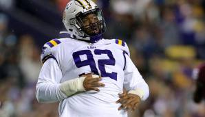 NEIL FARRELL, DL, LSU: Muss an seiner Balance und Körperkontrolle arbeiten. Ist aber ziemlich schnell vom Snap weg und spielt mit ordentlicher Stärke. Ein Nose Tackle in der NFL.